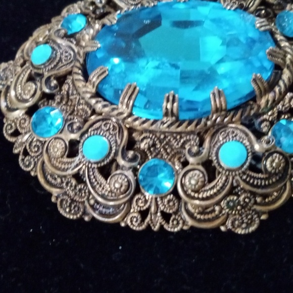 W.GERMANY PENDANT                                     HOST PICK: 07/29 - Picture 4 of 9